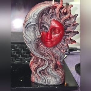 Sun & Moon In Love Candle Scented With Alien Scent